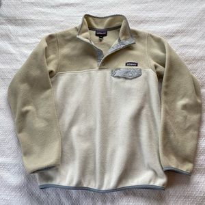 Patagonia Synchilla fleece pullover - Small - cream, white, and blue